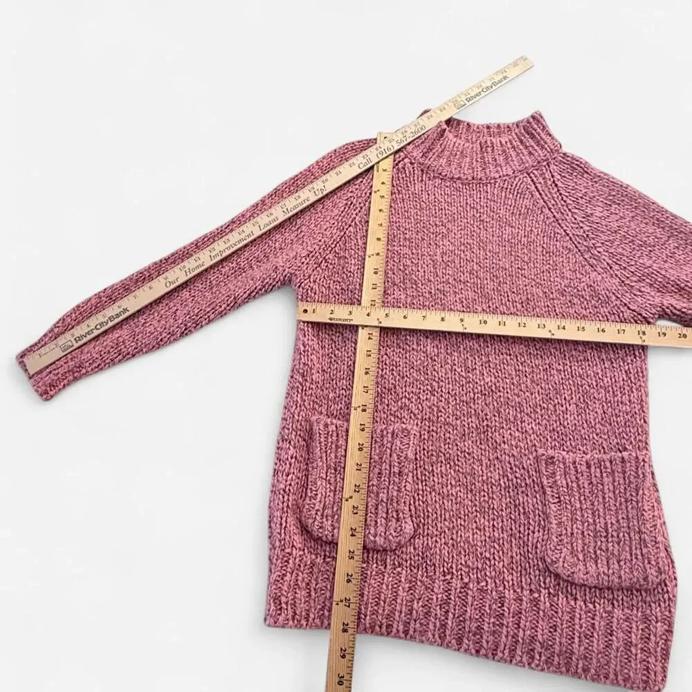 Vintage 80's pink oversized cable knit sweater with pockets